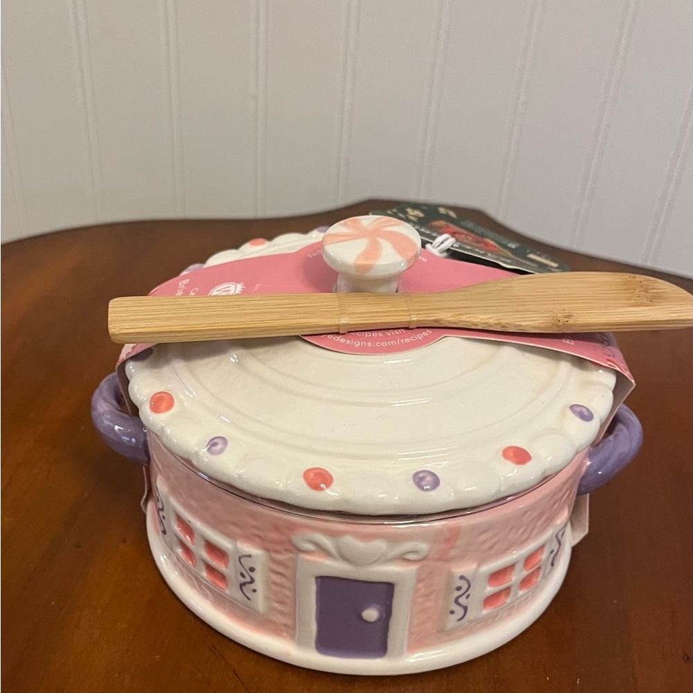 Gingerbread house ceramic BRIE CHEESE BAKER